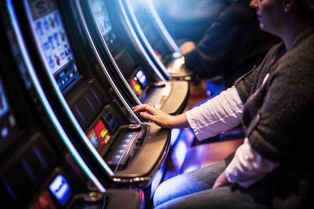 mancing account verification and Macau Pools table selection interface